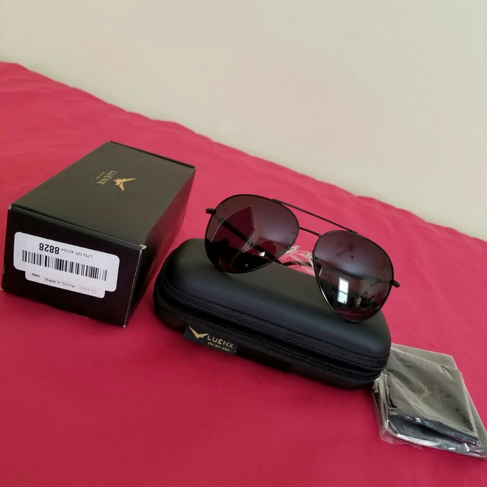 New Luenx Sunglasses In Org Box & case & more!!